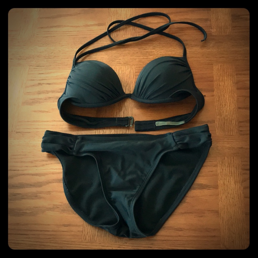 Black Bikini